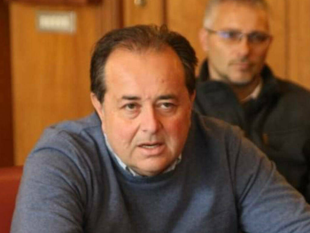 Progetto per Castel Volturno: “Nessun interesse a far cadere sindaco, sceneggiate degne dei migliori teatranti” Progetto per Castel Volturno: “Nessun interesse a far cadere sindaco, sceneggiate degne dei migliori teatranti”