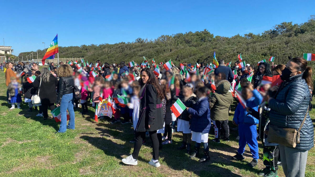 A Castel Volturno l'Istituto Comprensivo celebra la Giornata dell’Unità Nazionale e la Giornata A Castel Volturno l'Istituto Comprensivo celebra la Giornata dell’Unità Nazionale e la Giornata