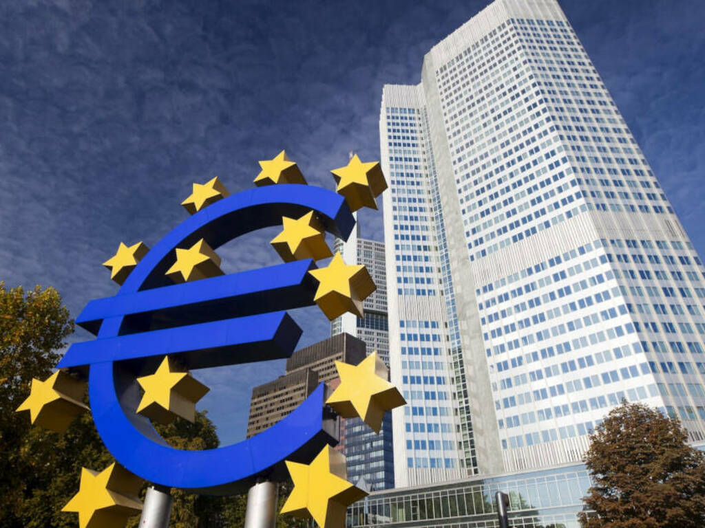 BCE: stage retribuiti presso la Banca Centrale Europea in Germania BCE: stage retribuiti presso la Banca Centrale Europea in Germania