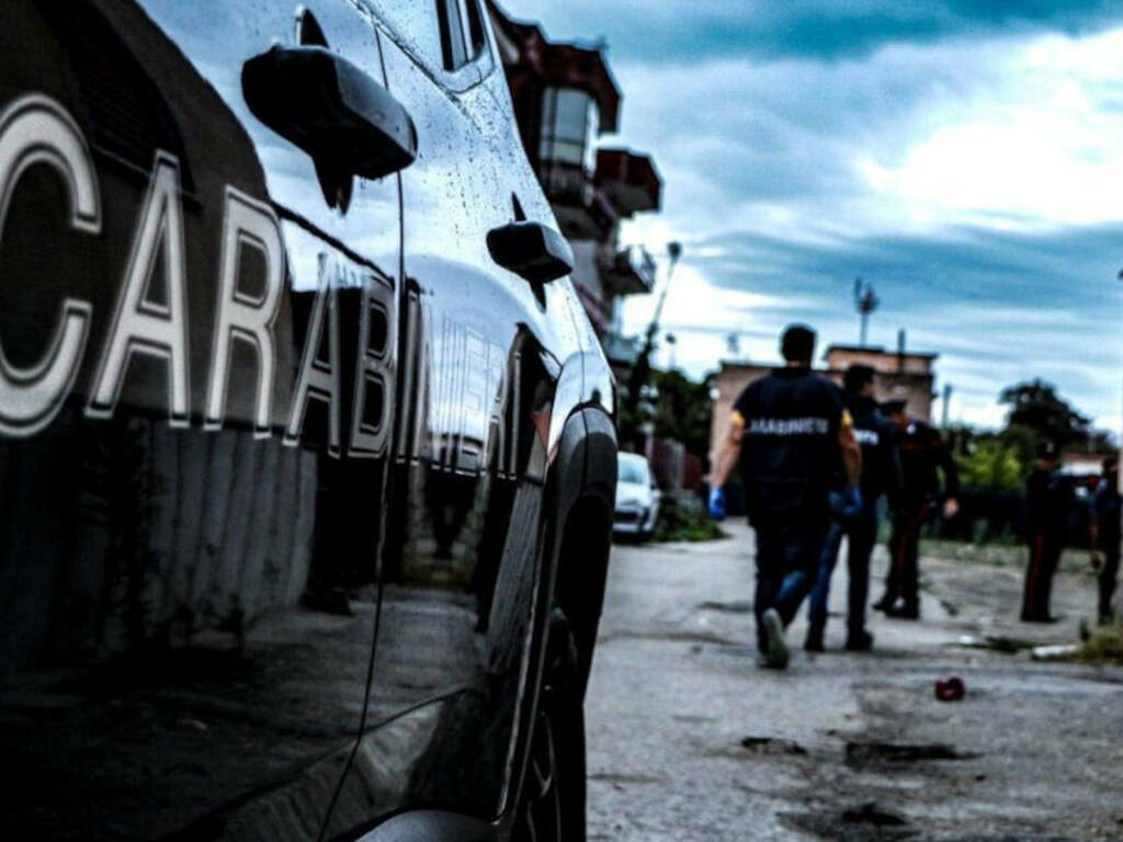 Tangente ad imprenditore, fermati due appartenenti al clan dei Muzzoni Tangente ad imprenditore, fermati due appartenenti al clan dei Muzzoni