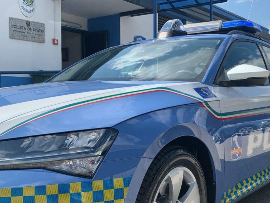 Villa Literno: alla guida di un furgone rubato a Rimini, arrestato dalla Polizia di Stato