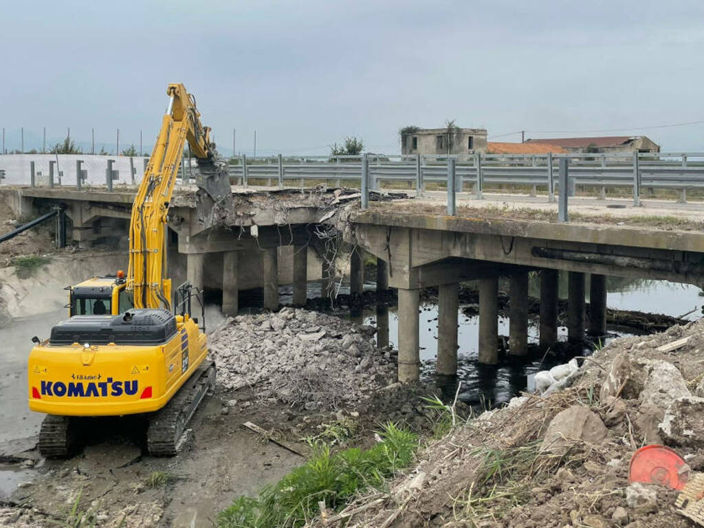 Al via i lavori di abbattimento e ricostruzione del ponte Agnena