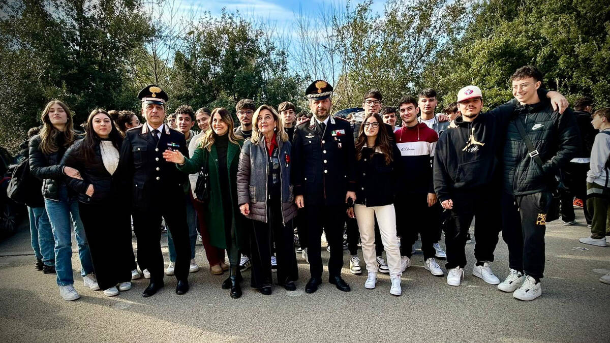 Il comandante provinciale carabinieri, Manuel Scarso, incontra gli studenti  del Giordani di Caserta - Caserta Notizie