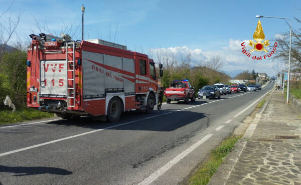 donna incastrata dalle lamiere