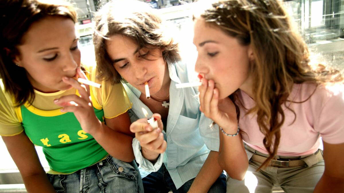 studenti fumo studenti che fumano