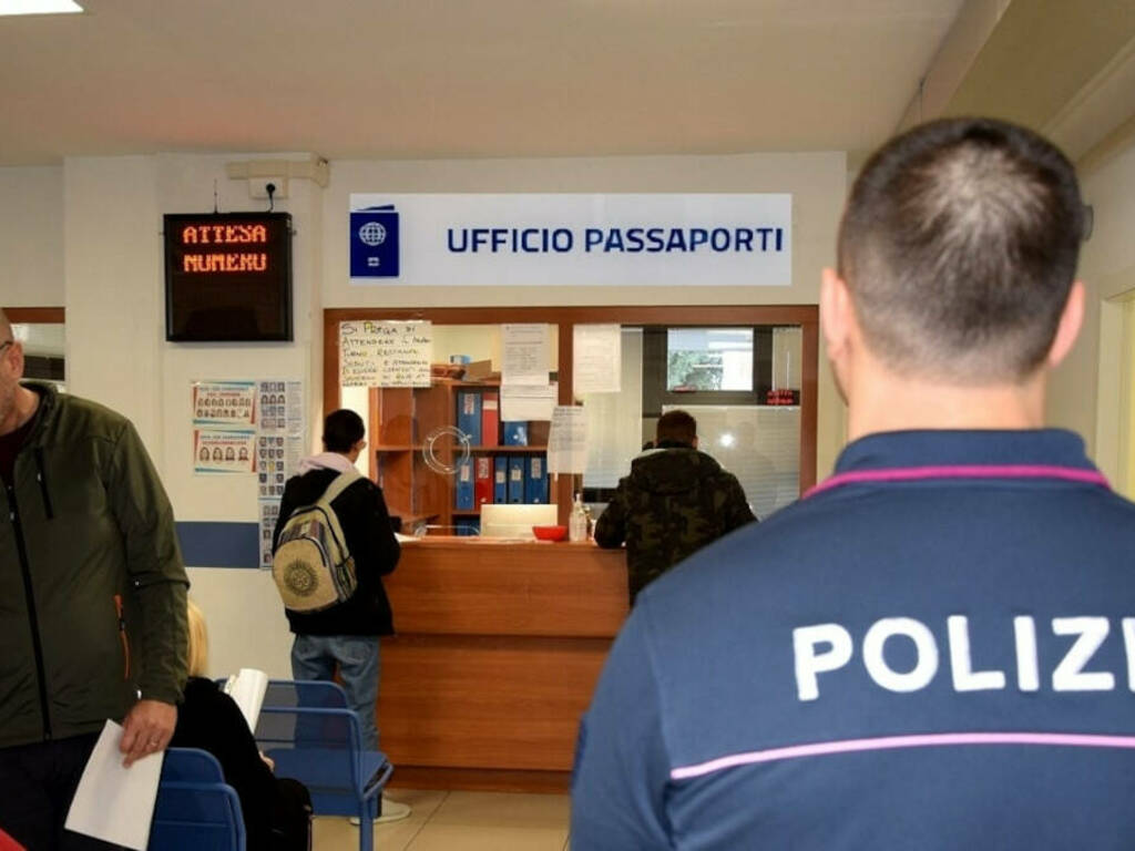 Sportello Passaporti 