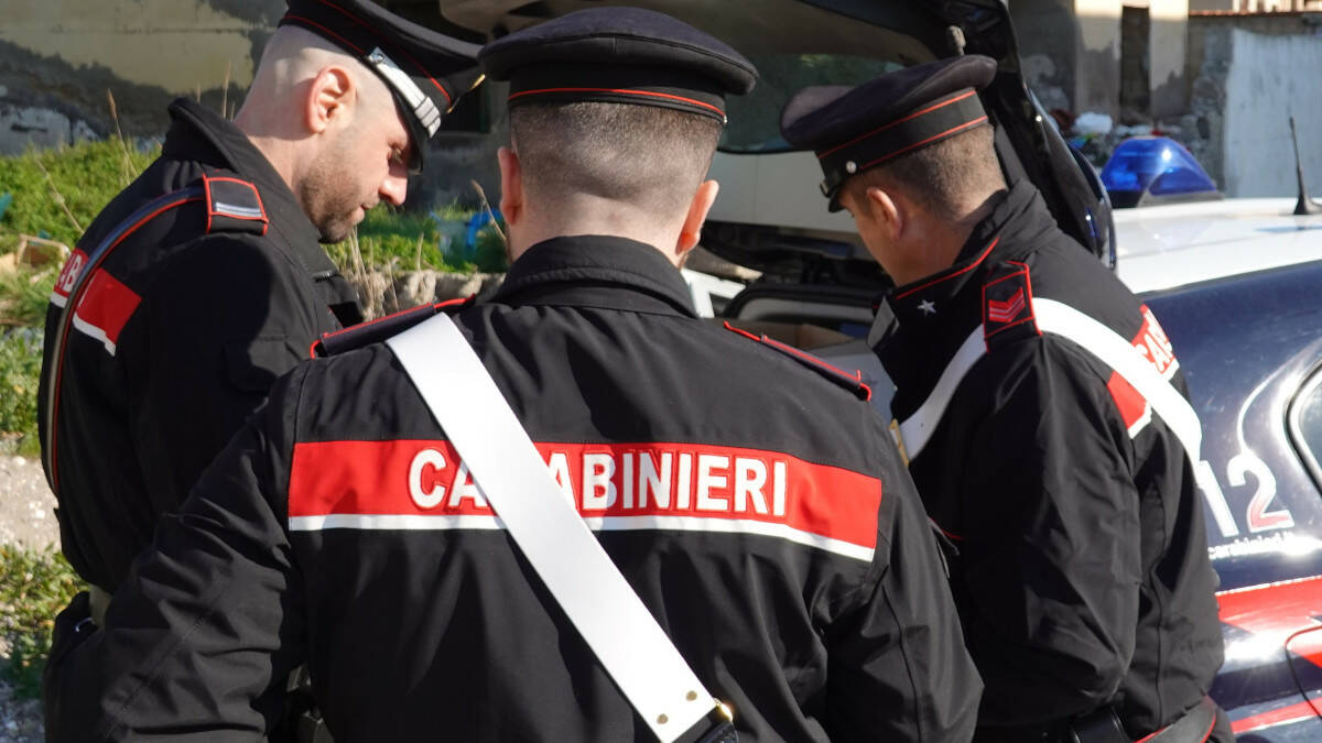 carabinieri mondragone 