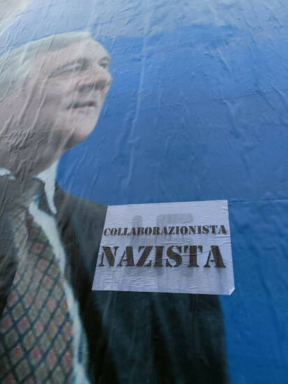 manifesti Meloni e Tajani